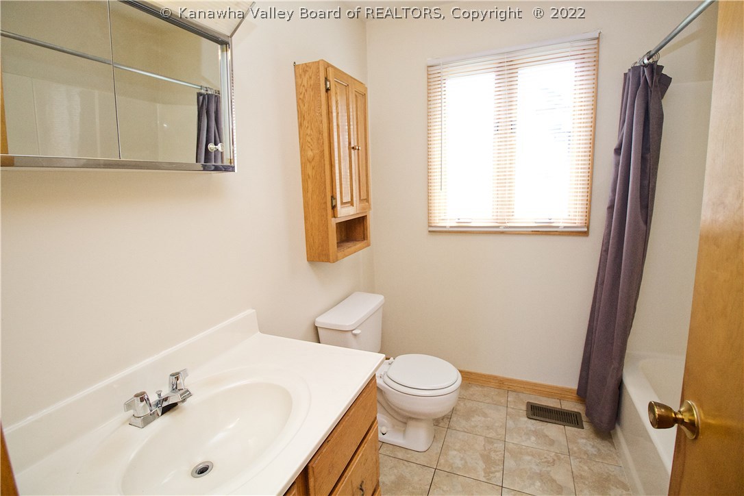 2900 Dry Ridge Road St. Albans, WV 25177 - Photo 20 of 39 Gallery Image 20