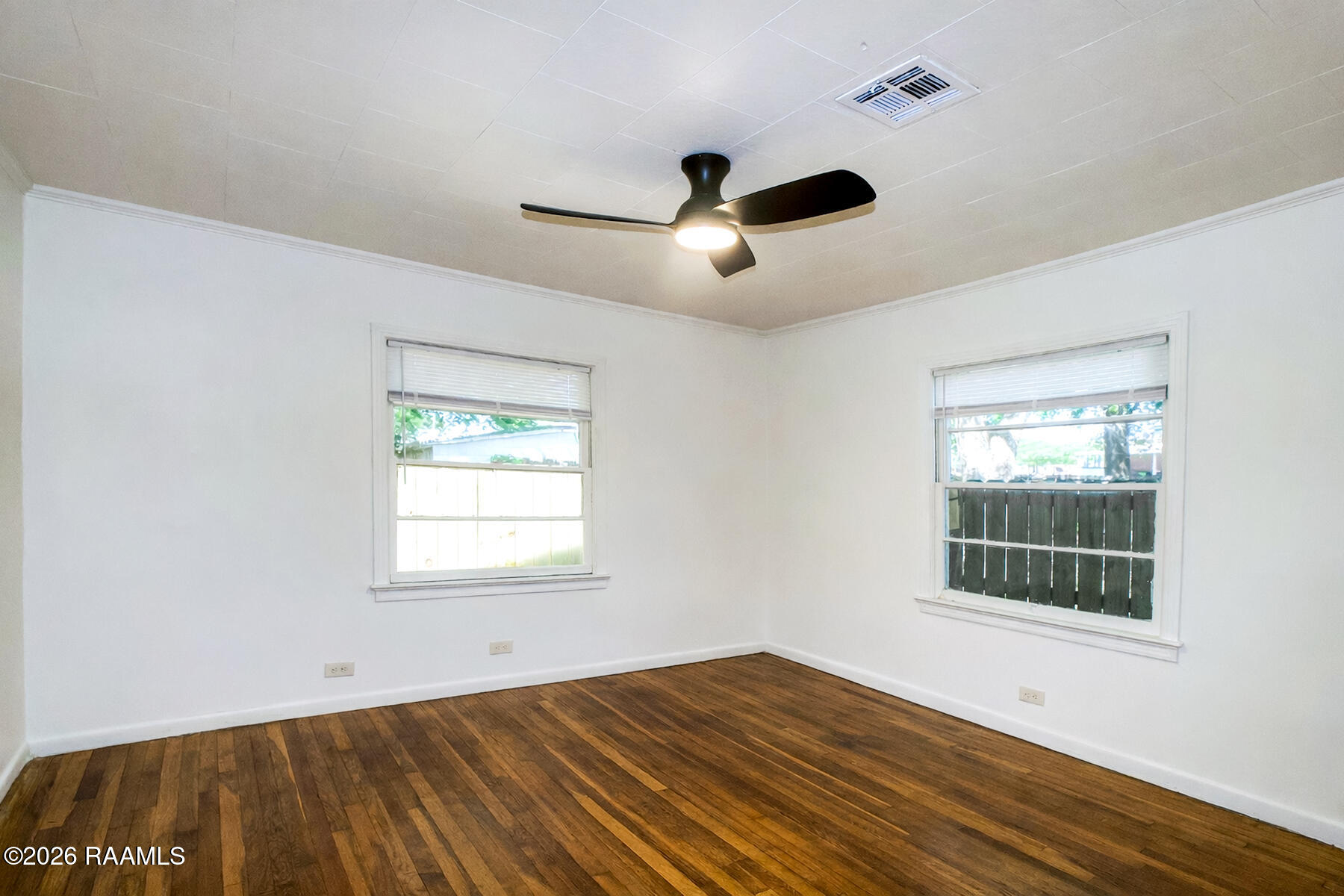 404 9th Street Breaux Bridge, LA 70517 - Photo 7 of 12