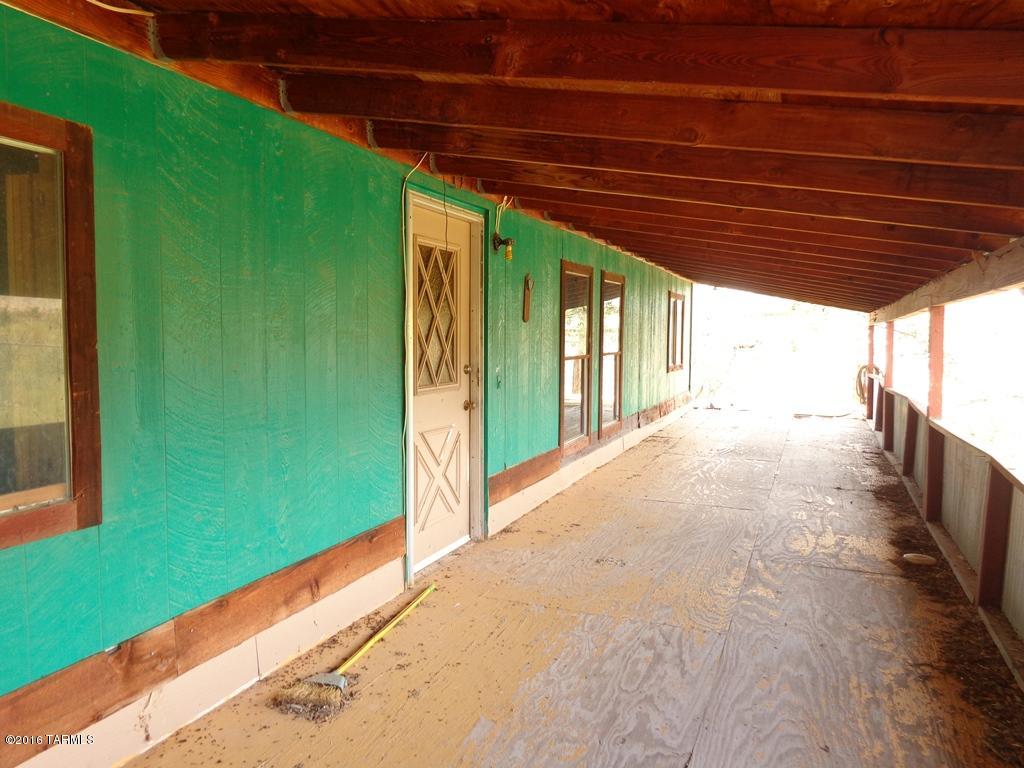 13611 South Bell Road Benson, AZ 85602 - Photo 5 of 28 Gallery Image 5