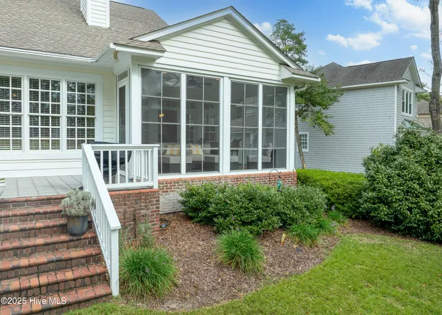 $700,000 | 8335 Vintage Club Circle, Wilmington, NC 28411