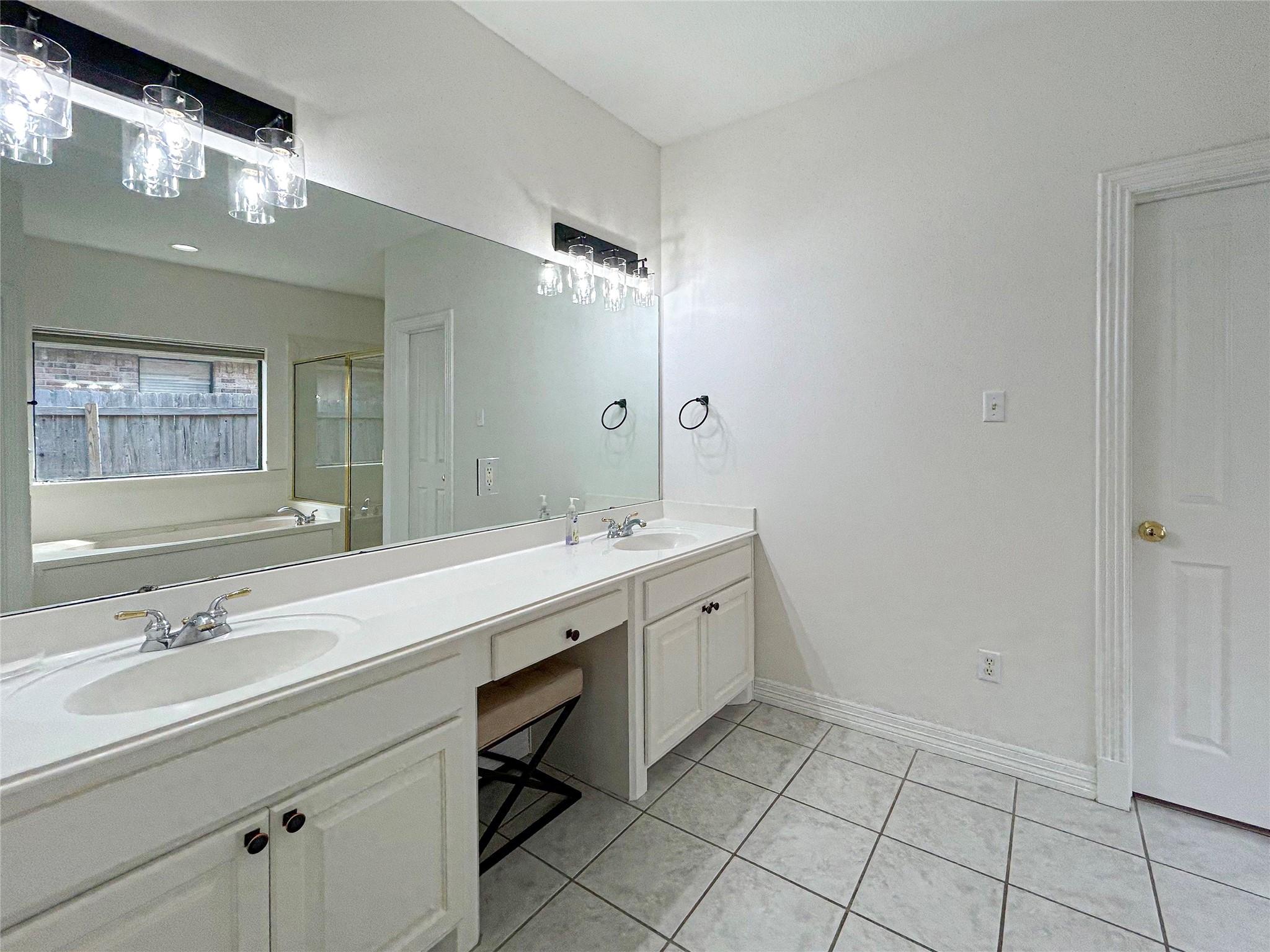 606 Walnut Street Lake Jackson, TX 77566 - Photo 24 of 43