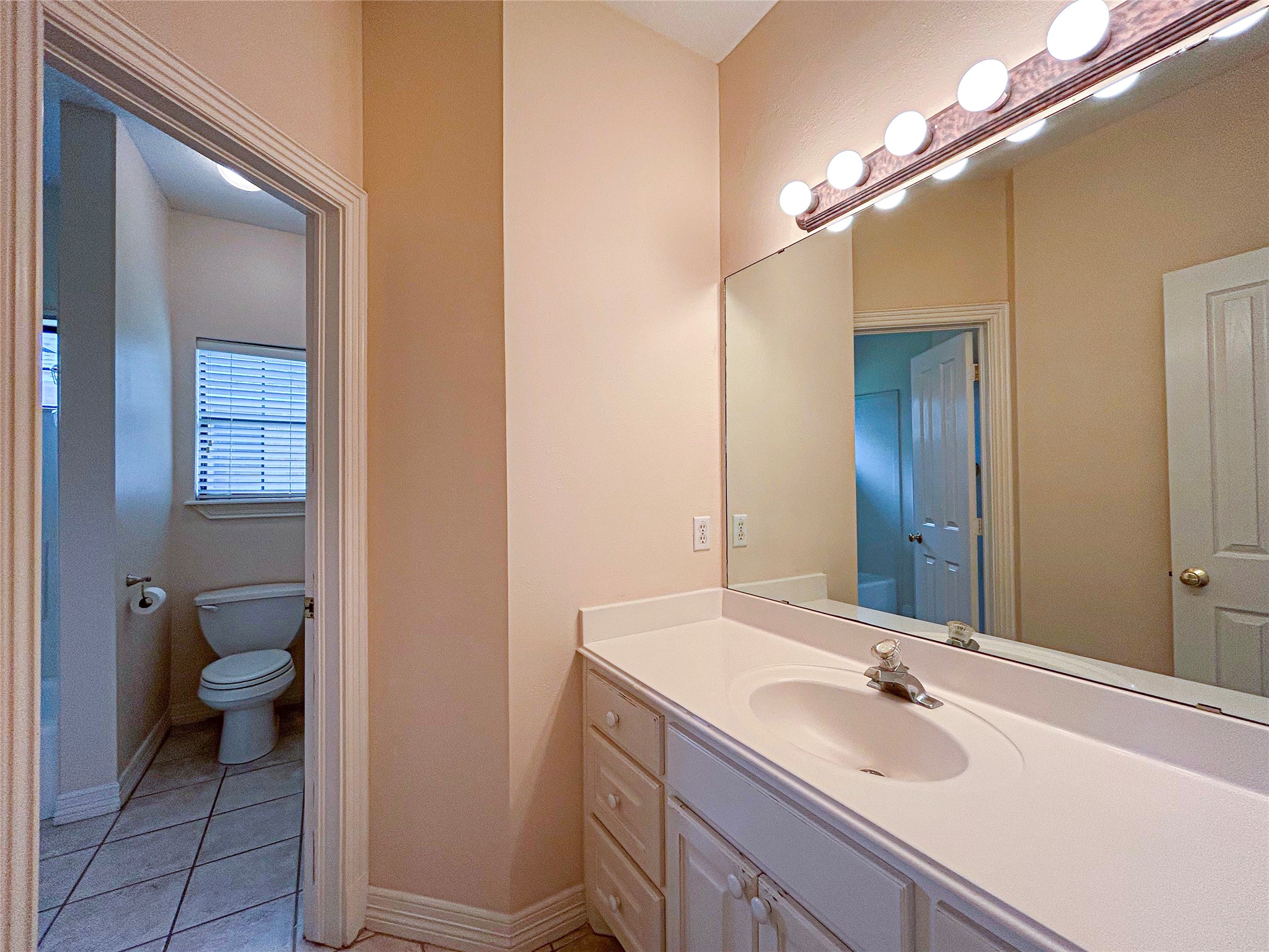 606 Walnut Street Lake Jackson, TX 77566 - Photo 30 of 43