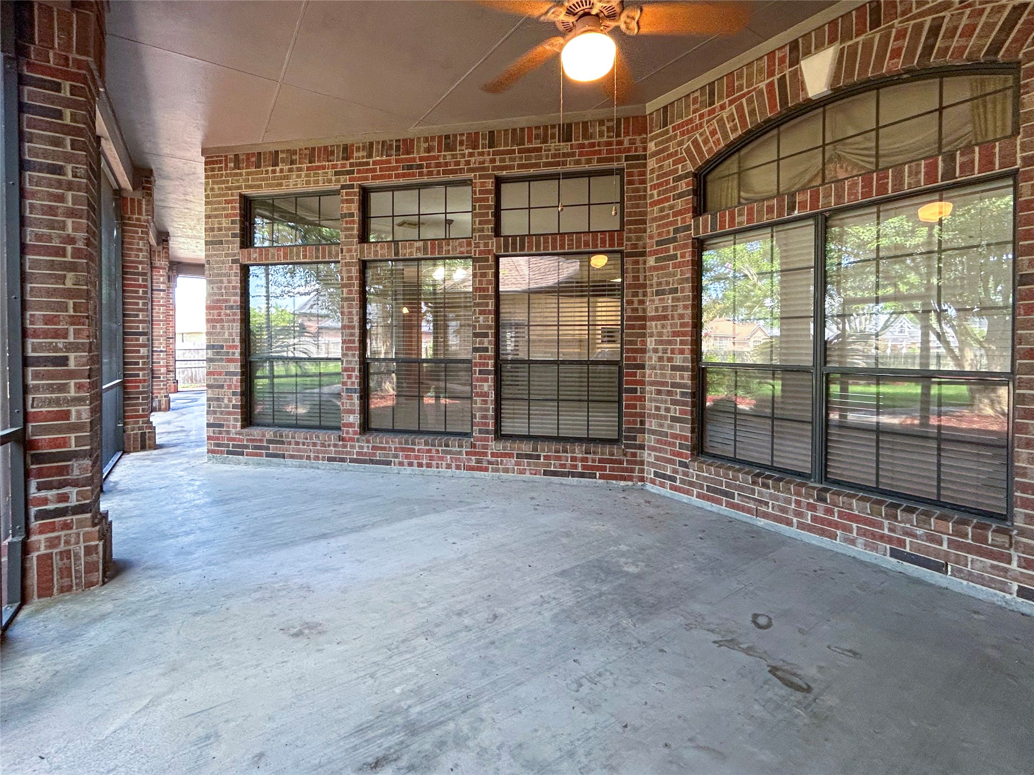 606 Walnut Street Lake Jackson, TX 77566 - Photo 35 of 43