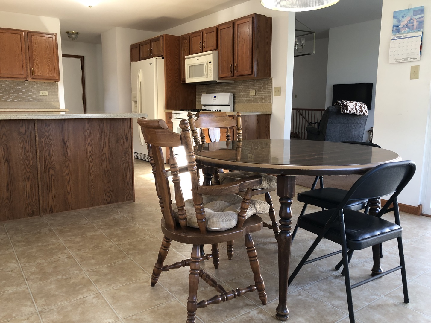 1208 Raintree Court Joliet, IL 60431 - Photo 17 of 43