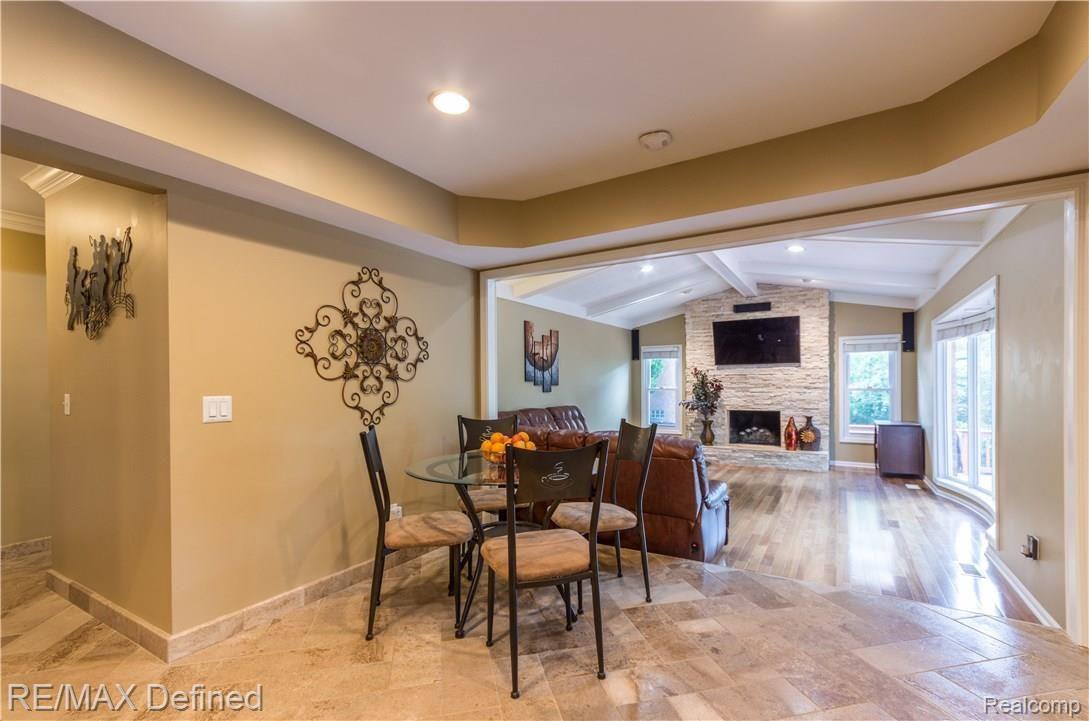 1514 Lomas Verdes Rochester, MI 48306 - Photo 27 of 57 1514 Lomas Verdes-11.jpg