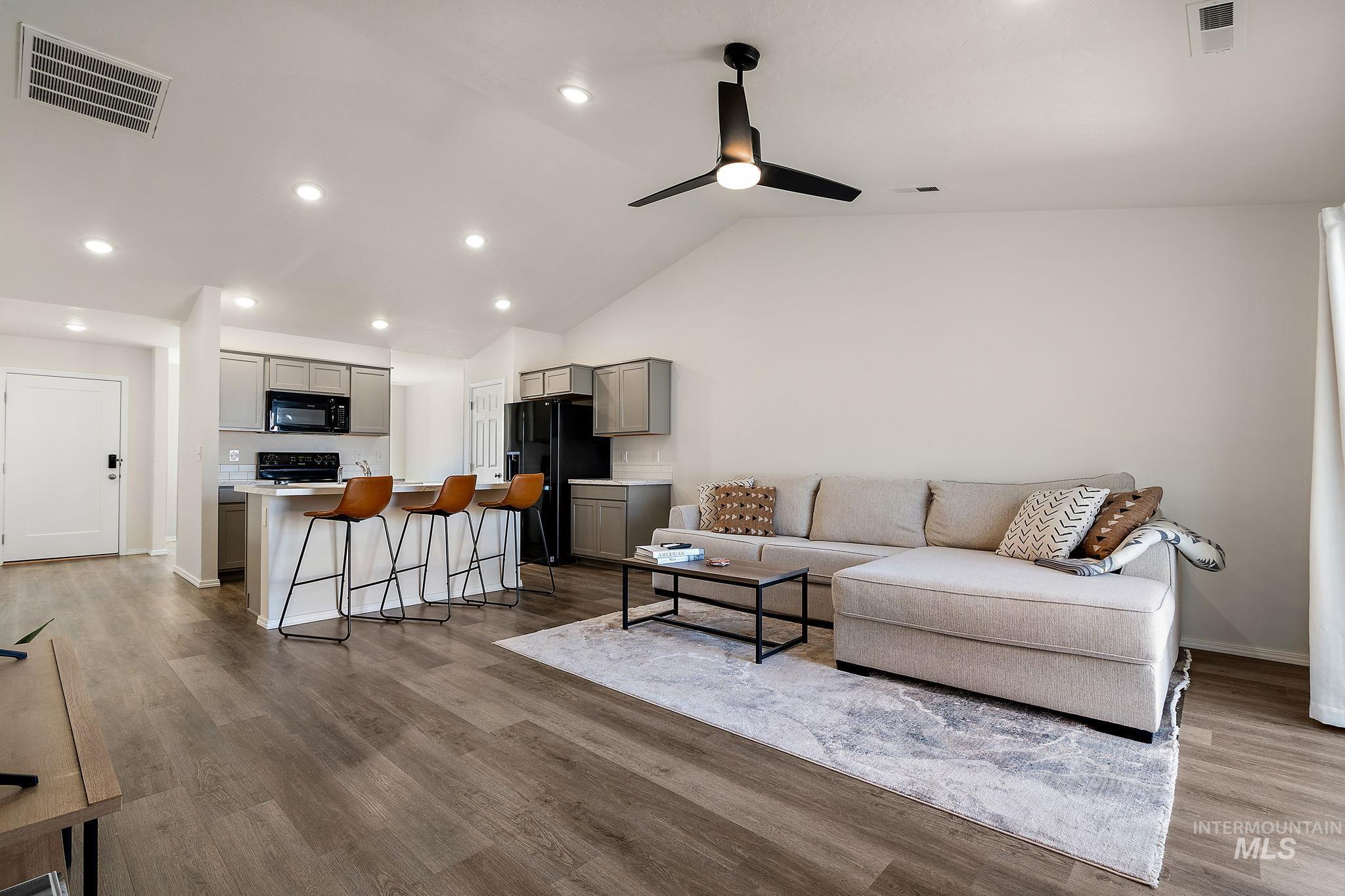 13556 Pierce Court Caldwell, ID 83607 - Photo 11 of 22