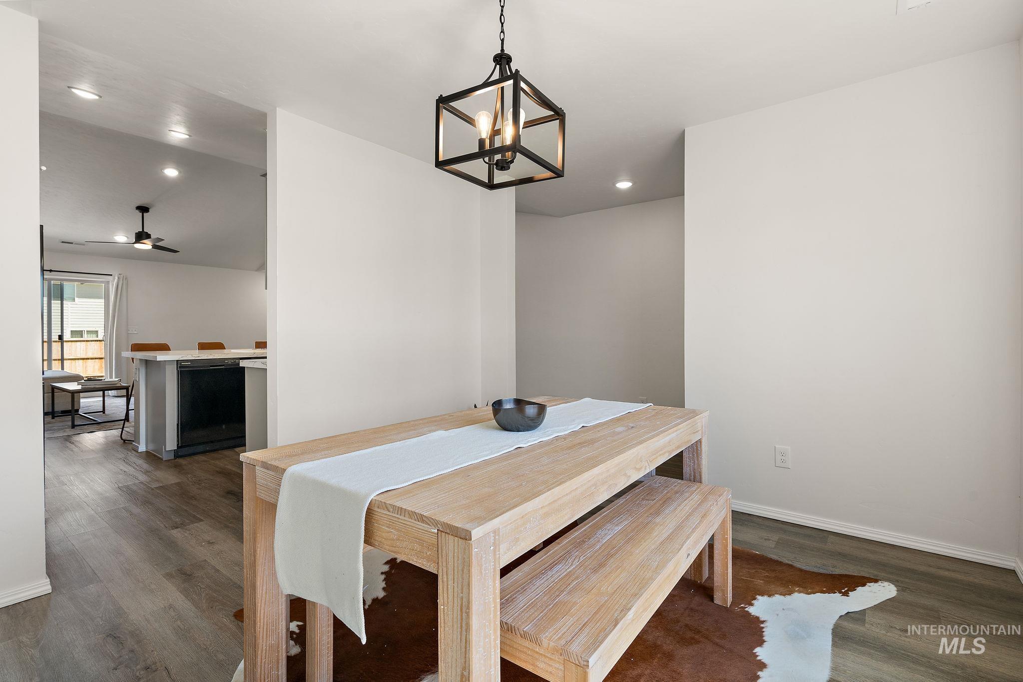 13556 Pierce Court Caldwell, ID 83607 - Photo 3 of 22