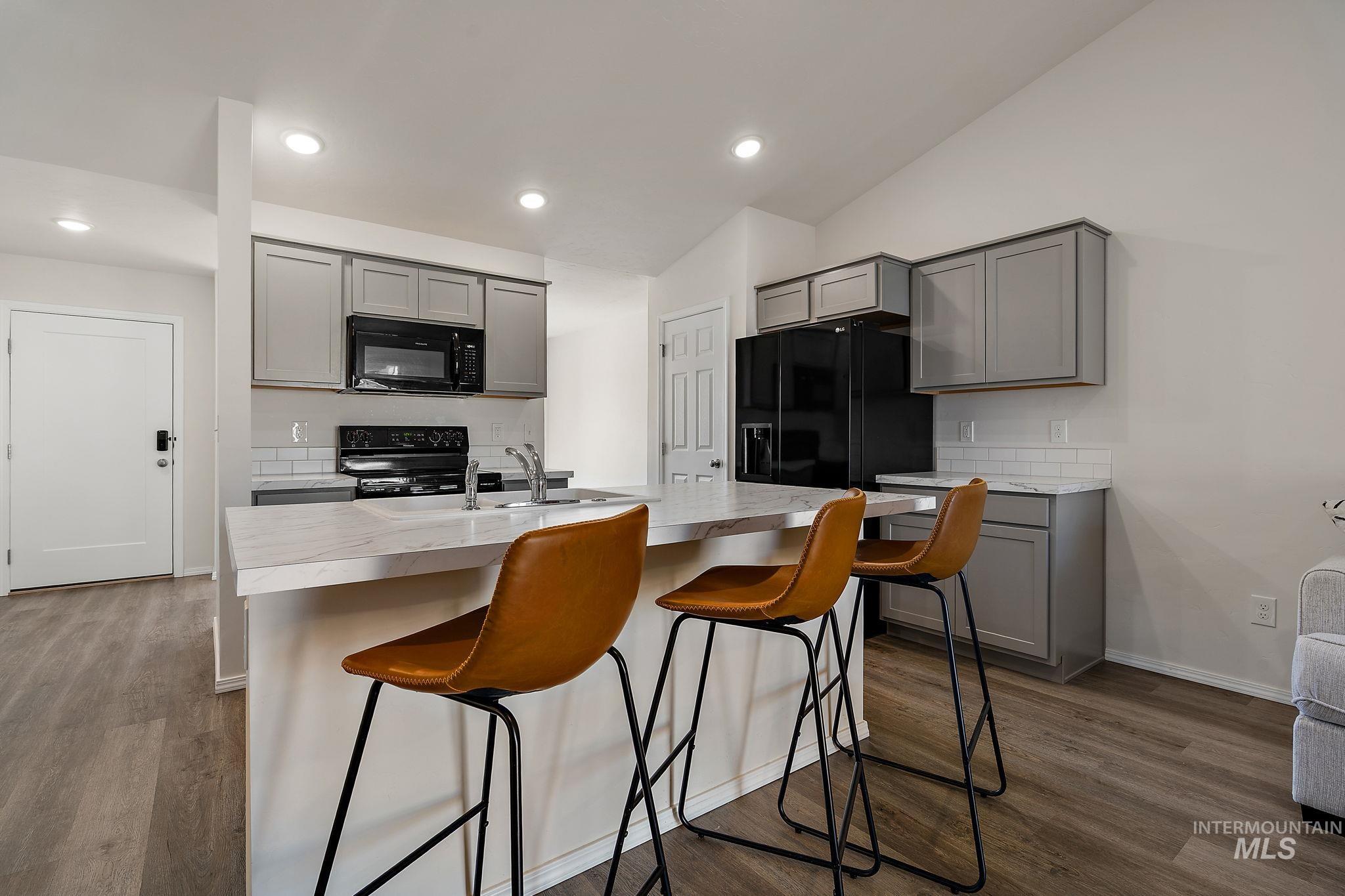 13556 Pierce Court Caldwell, ID 83607 - Photo 8 of 22