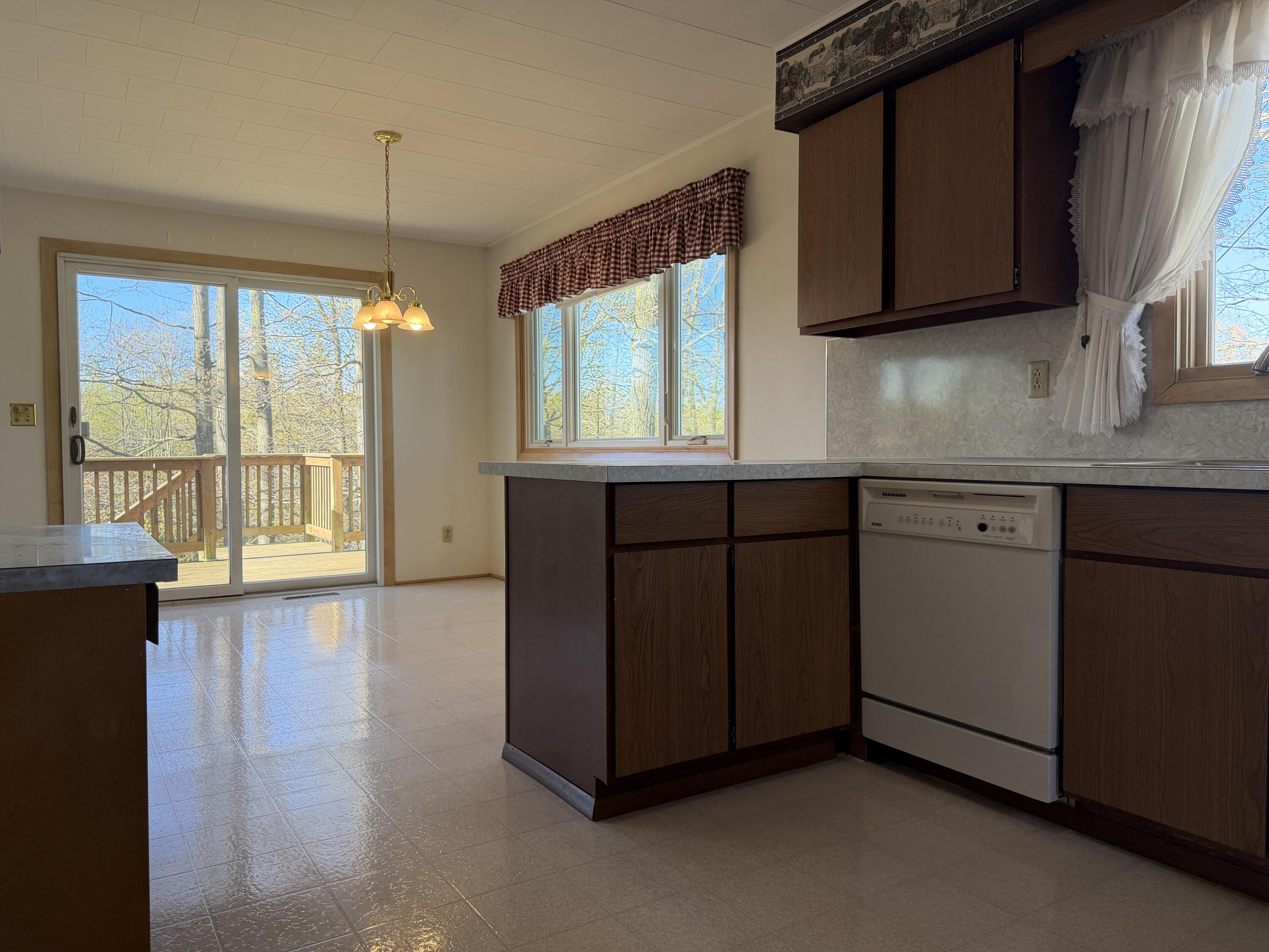 2290 East Warren Road Shelby, MI 49455 - Photo 3 of 32 IMG_2282