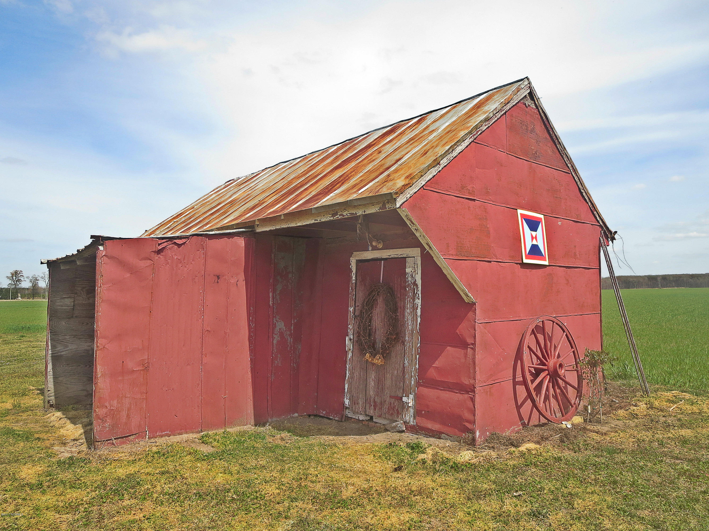 2732 Rocky Hock Road Edenton, NC 27932 - Photo 43 of 45 barn 3