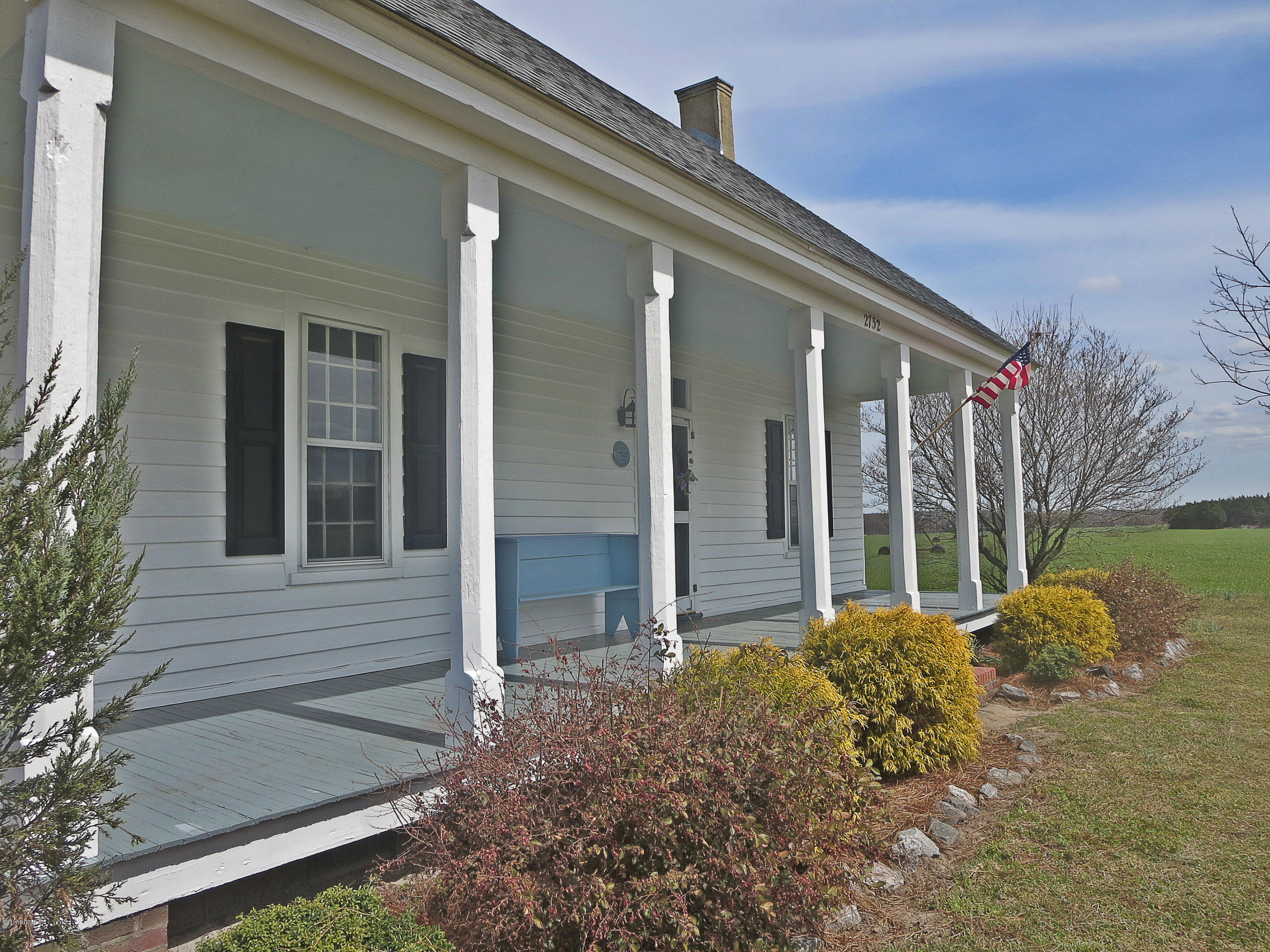 2732 Rocky Hock Road Edenton, NC 27932 - Photo 45 of 45 front porchL