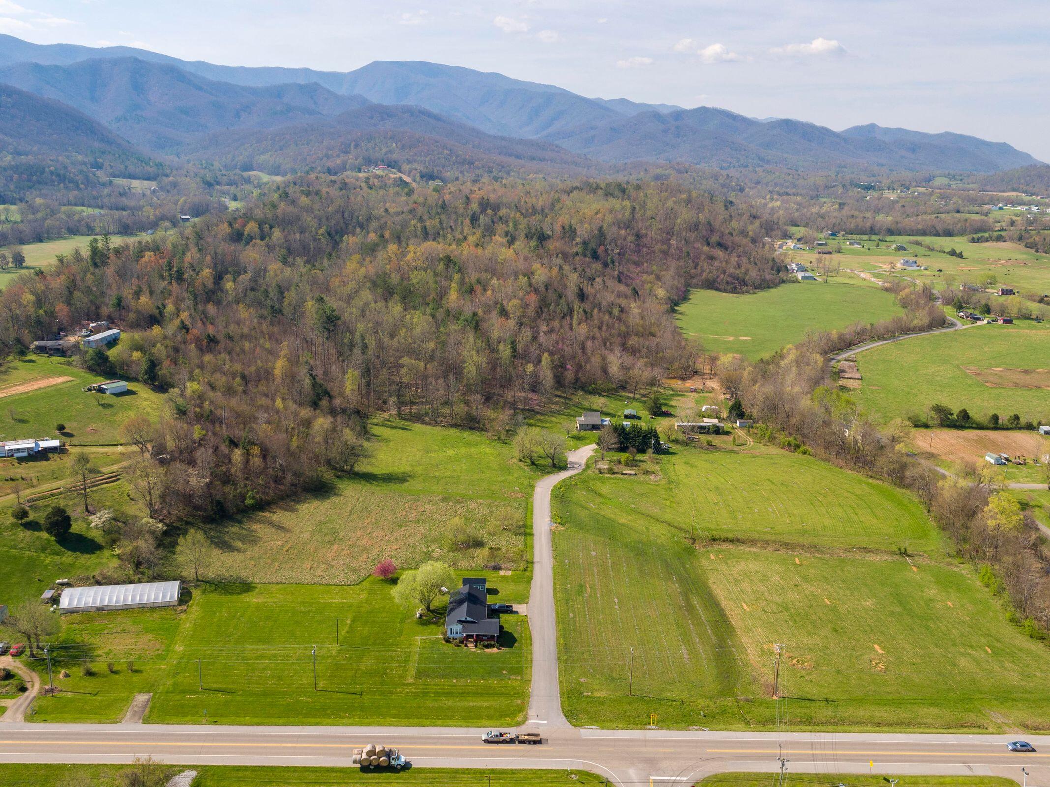 125 Warren Saults Road Chuckey, TN 37641 - Photo 1 of 10 875BCCDA-9525-48C9-8B10-DDEE9F17F699