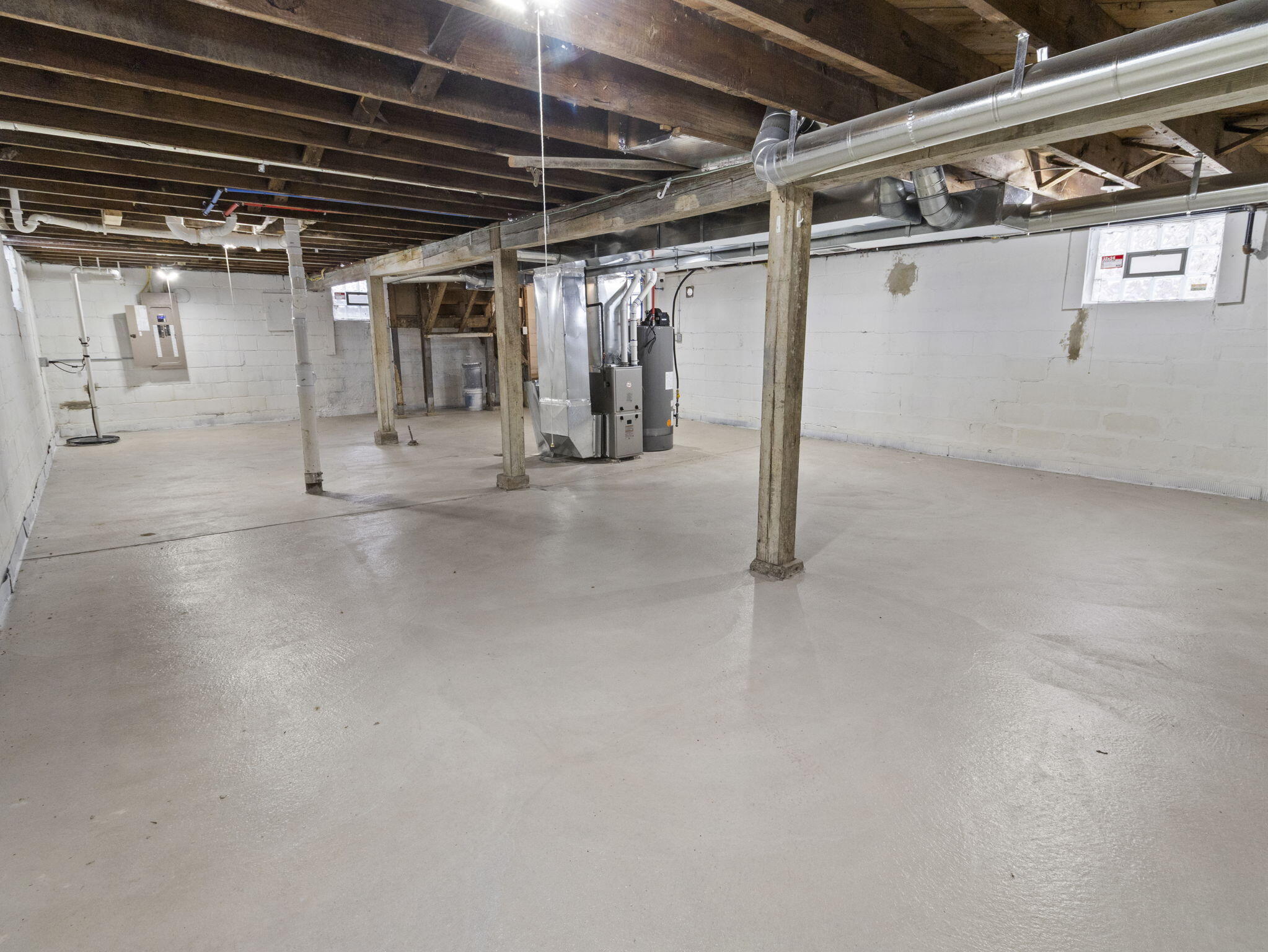 3342 North 24th Street Milwaukee, WI 53206 - Photo 23 of 28 26-web-or-mls-IMG_2947