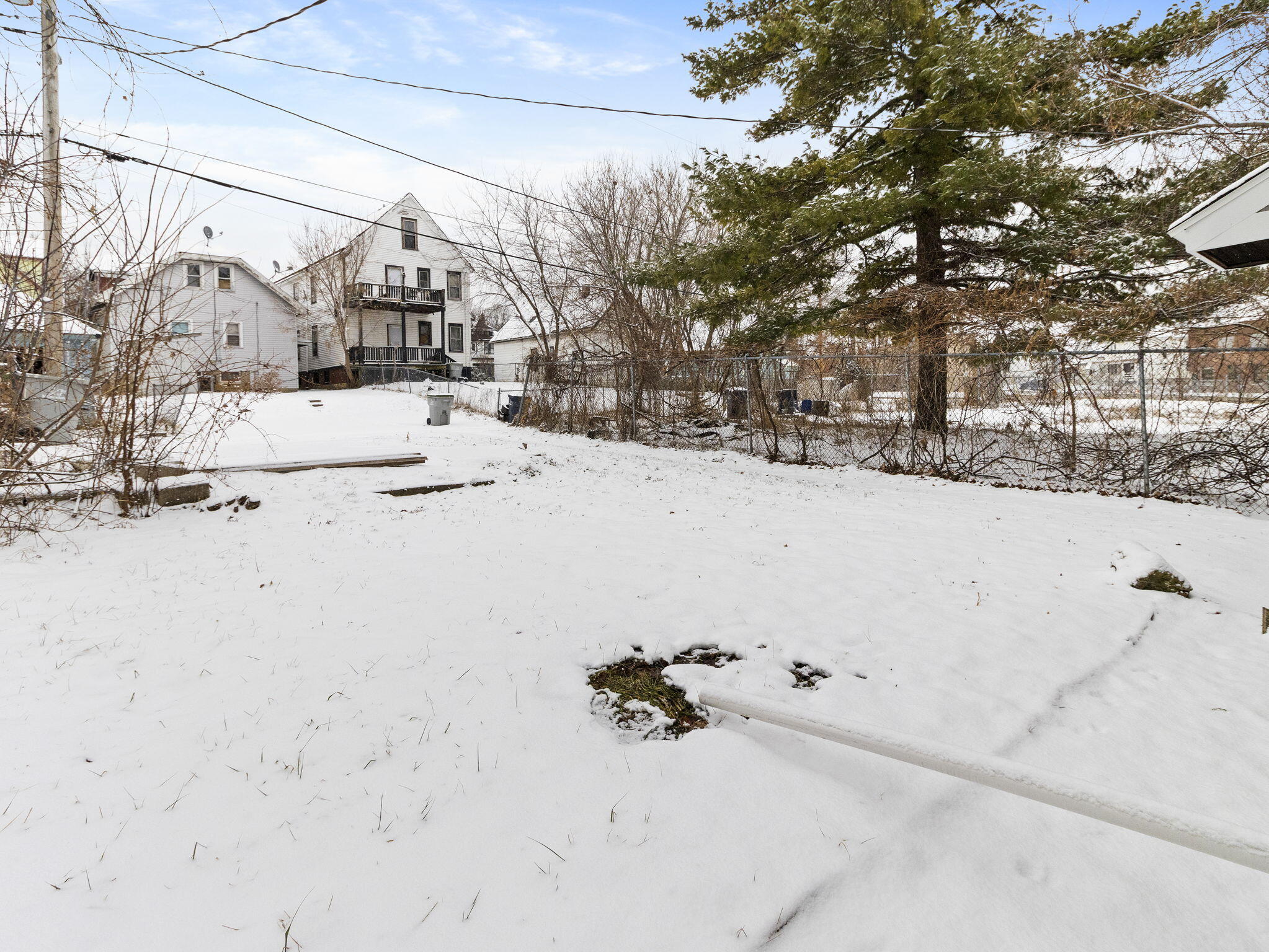 3342 North 24th Street Milwaukee, WI 53206 - Photo 27 of 28 3-web-or-mls-IMG_2878