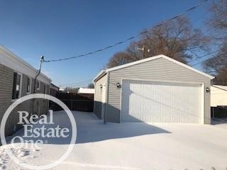 11339 Toepfer Road Warren, MI 48089 - Photo 14 of 14 31337923-13.JPG