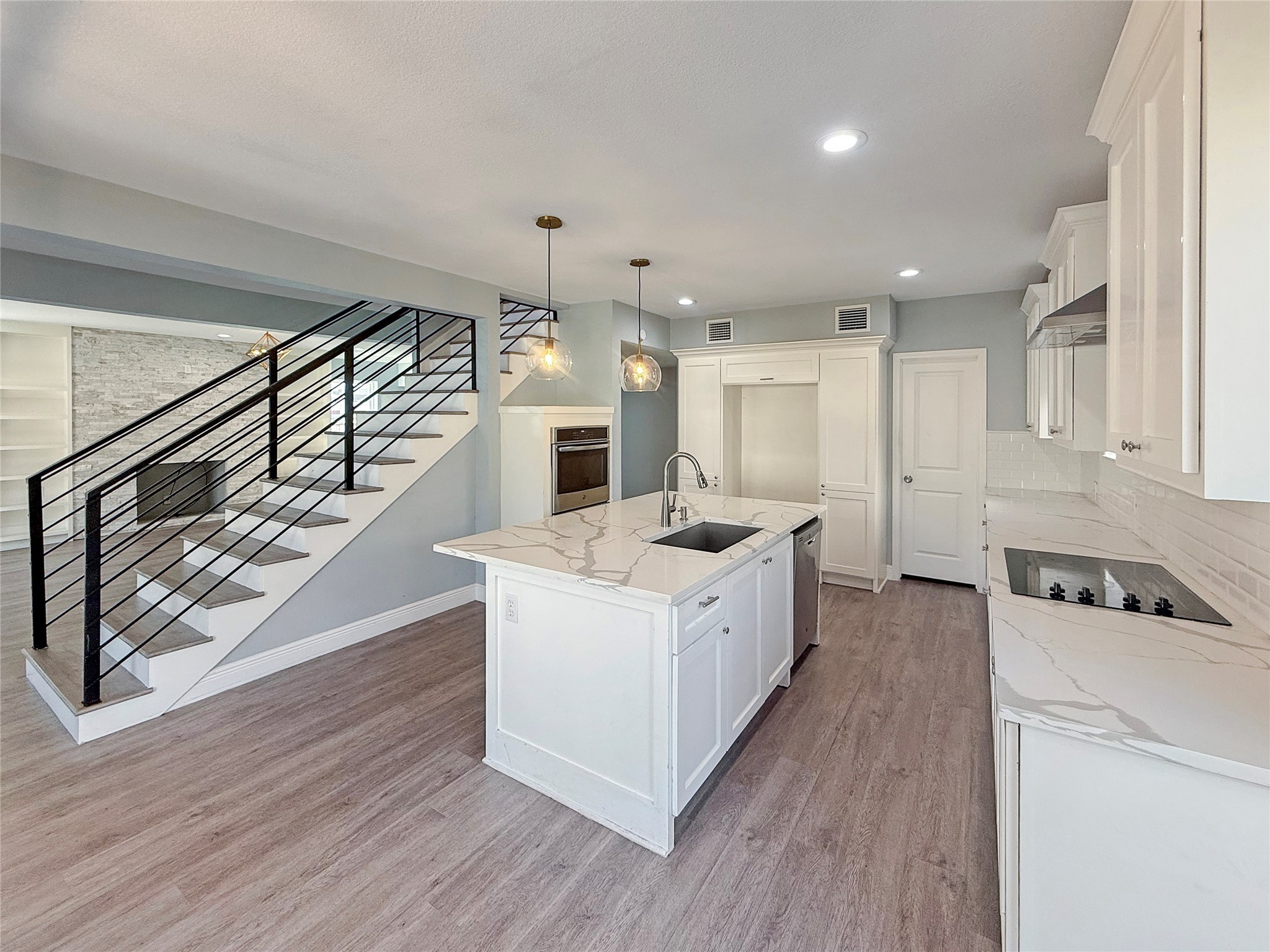 3352 Ozark Street Houston, TX 77021 - Photo 6 of 35