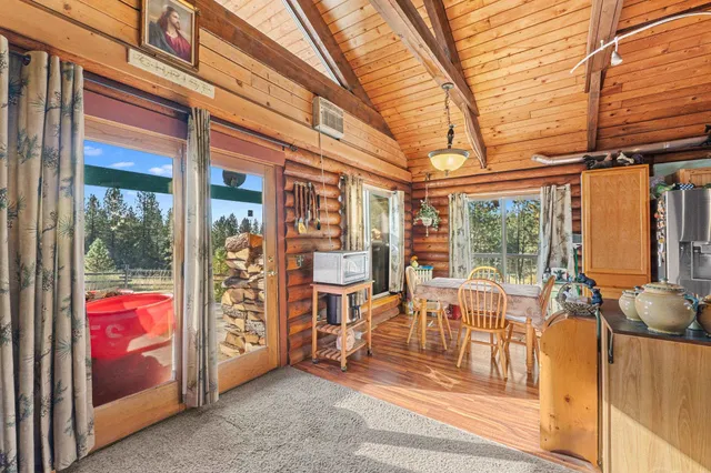 $595,000 | 6271 Miller Mountain Road, Fruitland, WA 99129