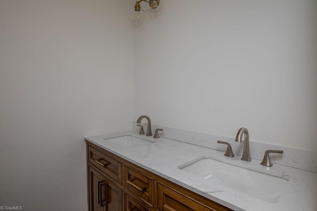 533 Bailey Road Winston-Salem, NC 27107 - Photo 13 of 33