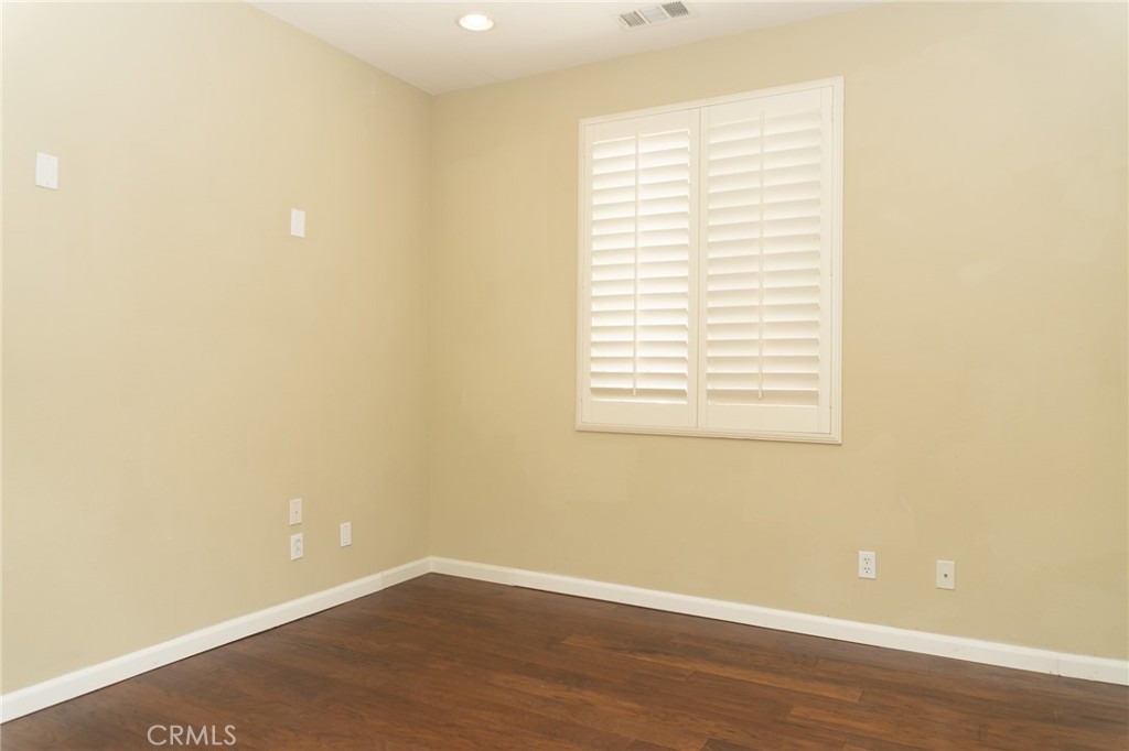 31043 Tiverton Road Menifee, CA 92584 - Photo 14 of 36