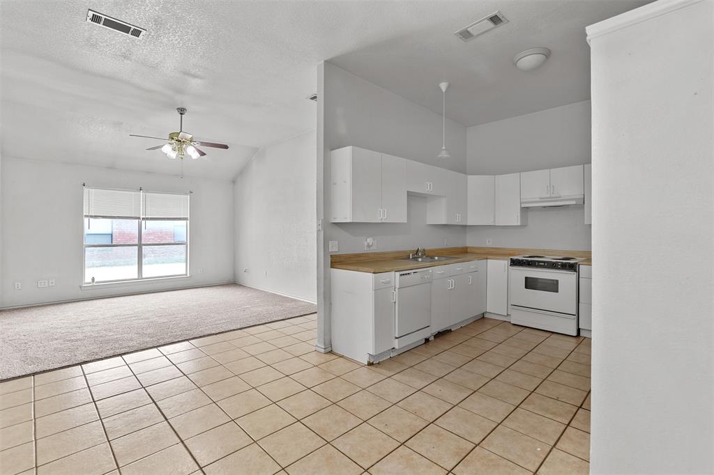 210 Joshua Boulevard, Unit 210 Joshua, TX 76058 - Photo 12 of 22