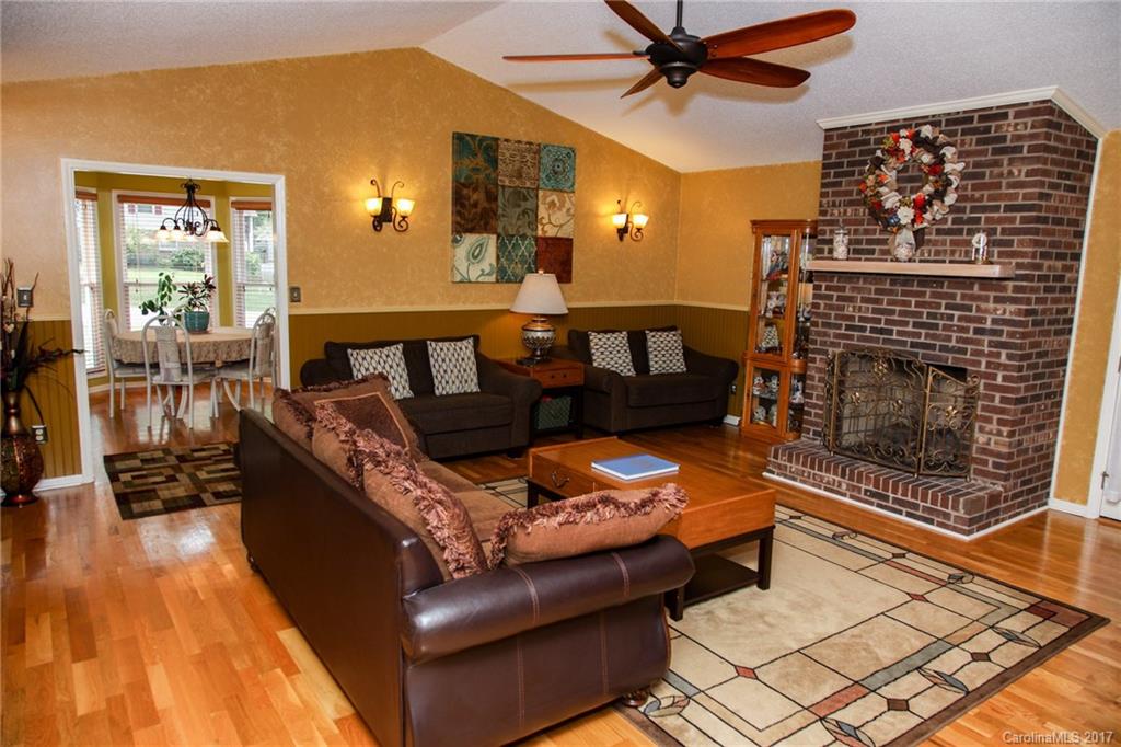 690 Robinhood Road Maiden, NC 28650 - Photo 12 of 24 Gallery Image 12