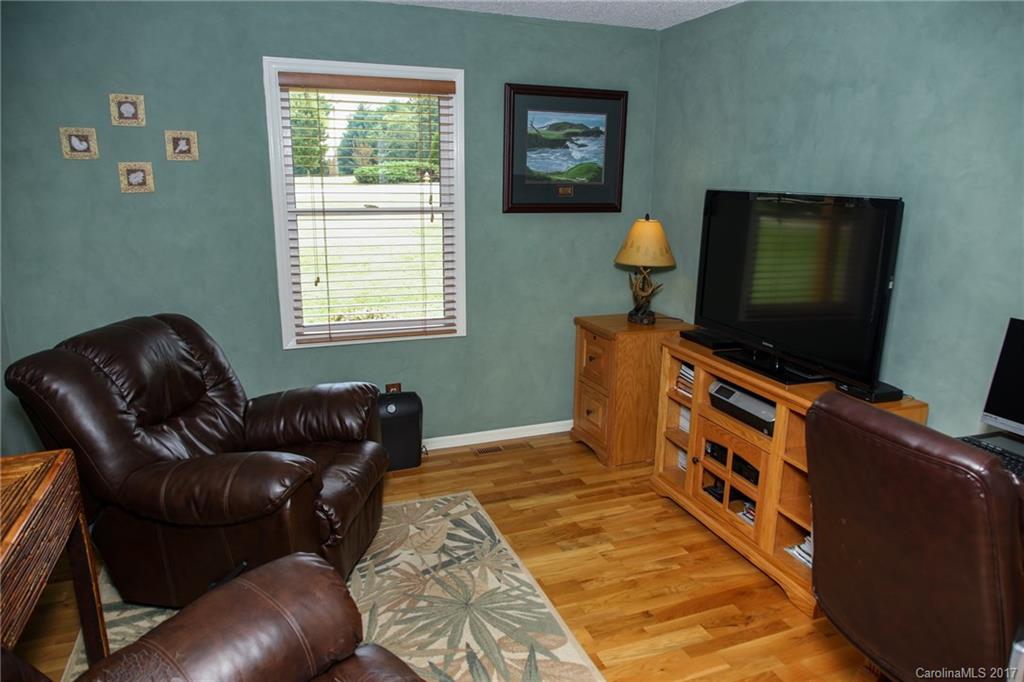 690 Robinhood Road Maiden, NC 28650 - Photo 15 of 24 Gallery Image 15