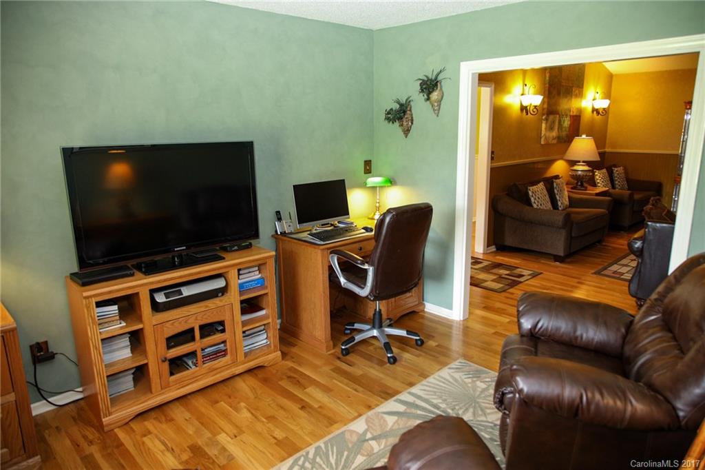 690 Robinhood Road Maiden, NC 28650 - Photo 16 of 24 Gallery Image 16