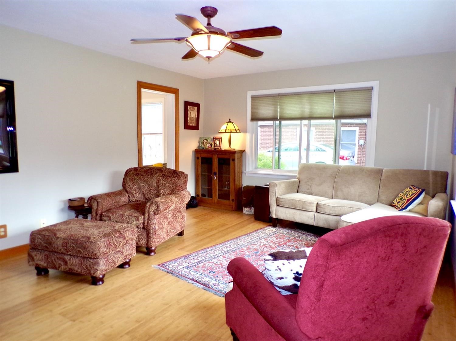 814 Yellowstone Road Valparaiso, IN 46385 - Photo 8 of 27 1500x1123
