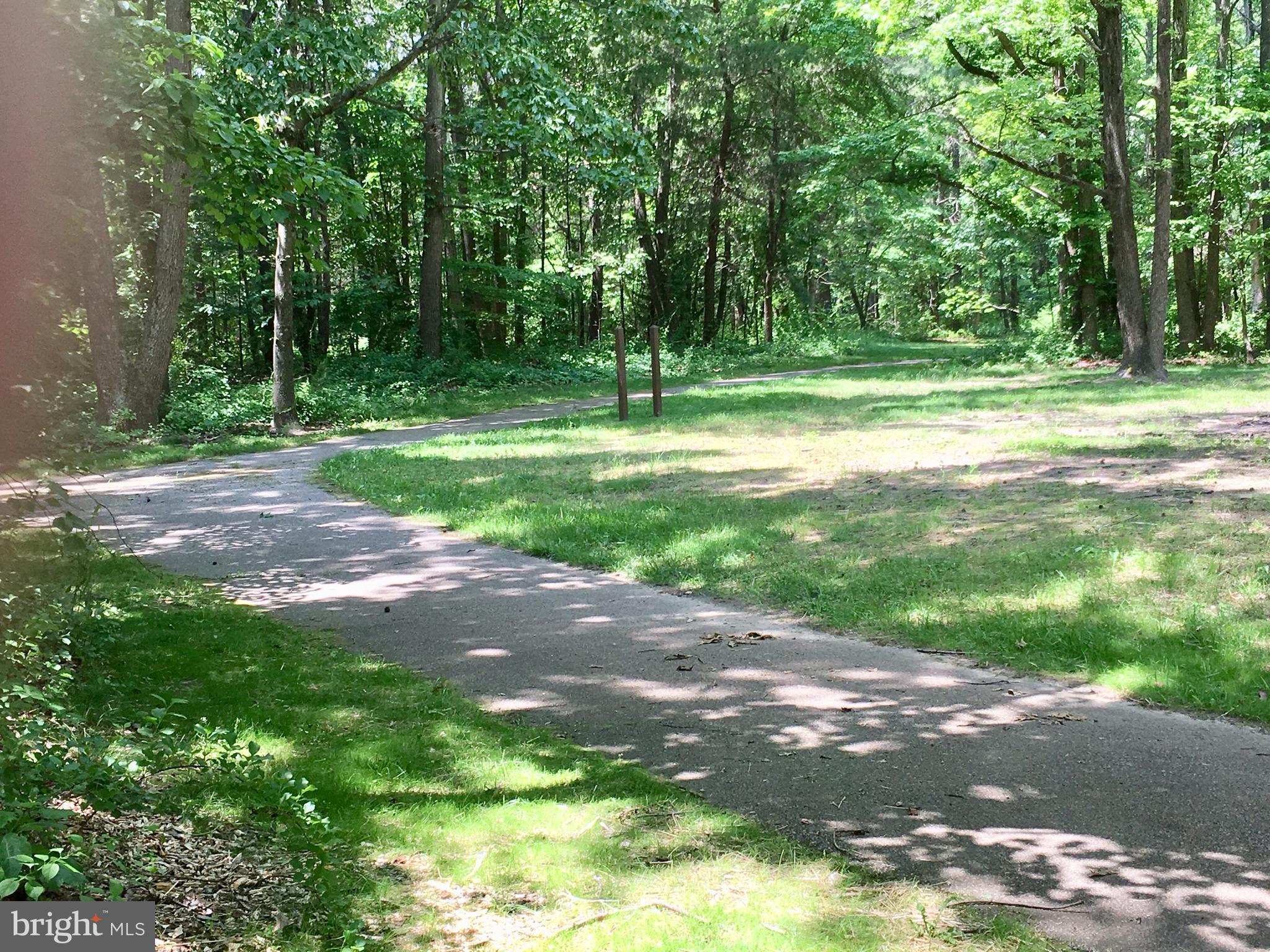 151 Cresston Road Arnold, MD 21012 - Photo 6 of 52 Neighborhood park