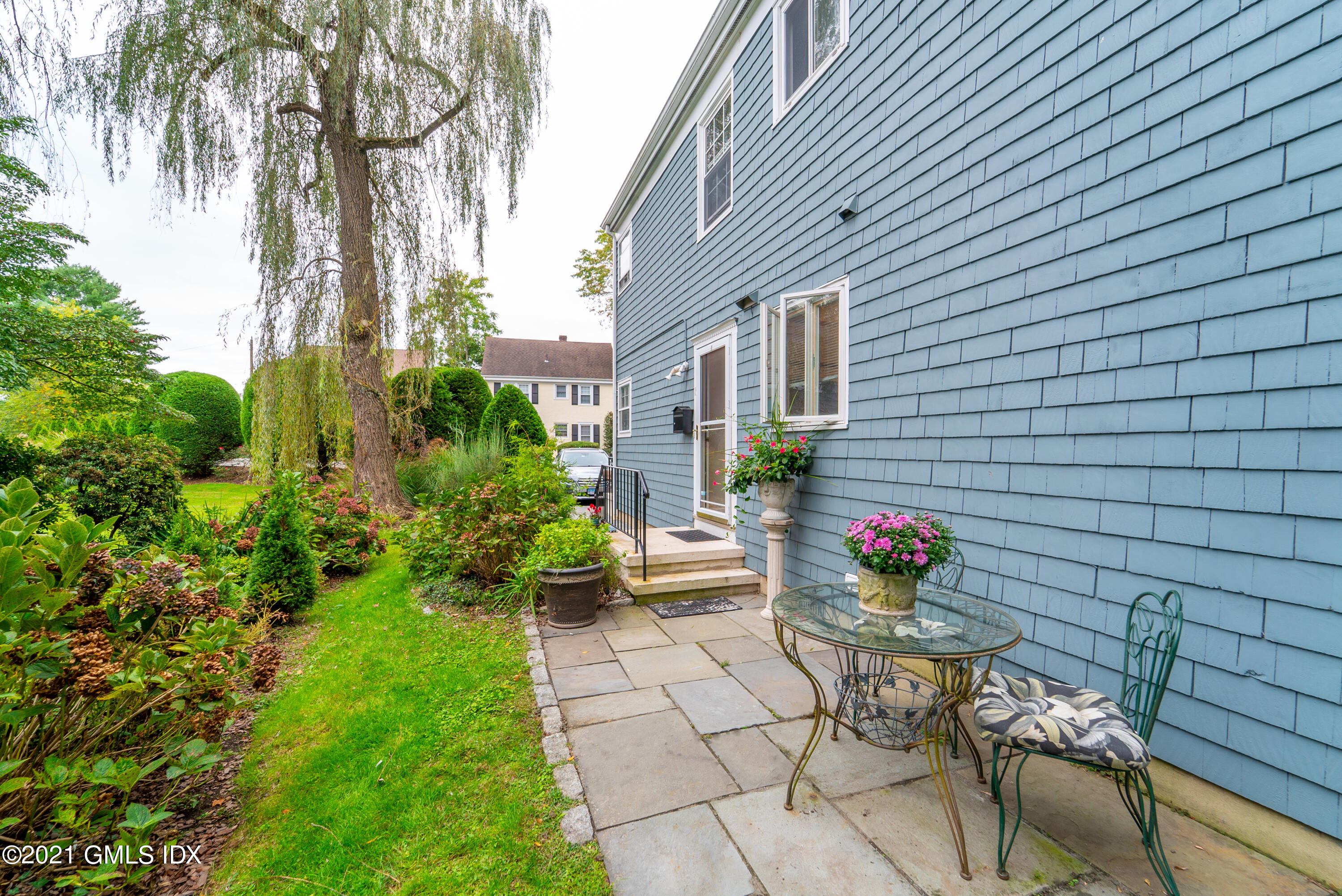 98 Valley Road, Unit 15 Cos Cob, CT 06807 - Photo 23 of 24 19MN