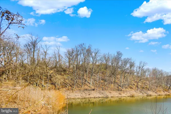 $149,900 | 255 Isabella Court, Reading, PA 19605