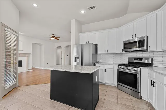 $2,500 | 6510 Valley Forge Drive, Rowlett, TX 75089