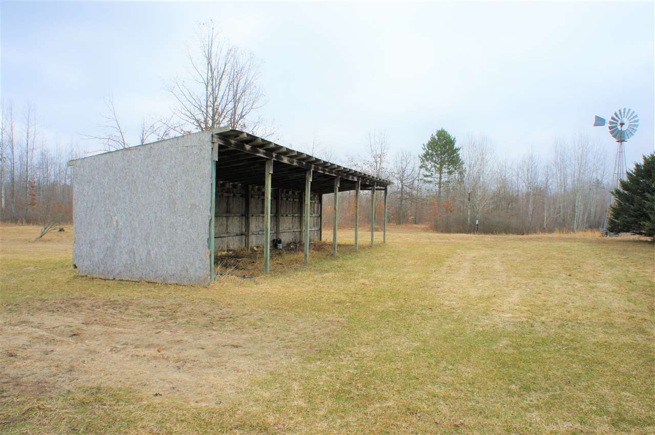 5728 West School Road Mount Pleasant, MI 48858 - Photo 10 of 26 1828127-9.JPG