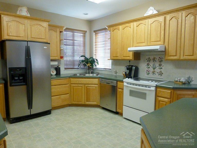 61090 Ladera Road Bend, OR 97702 - Photo 5 of 21 Additional Photo