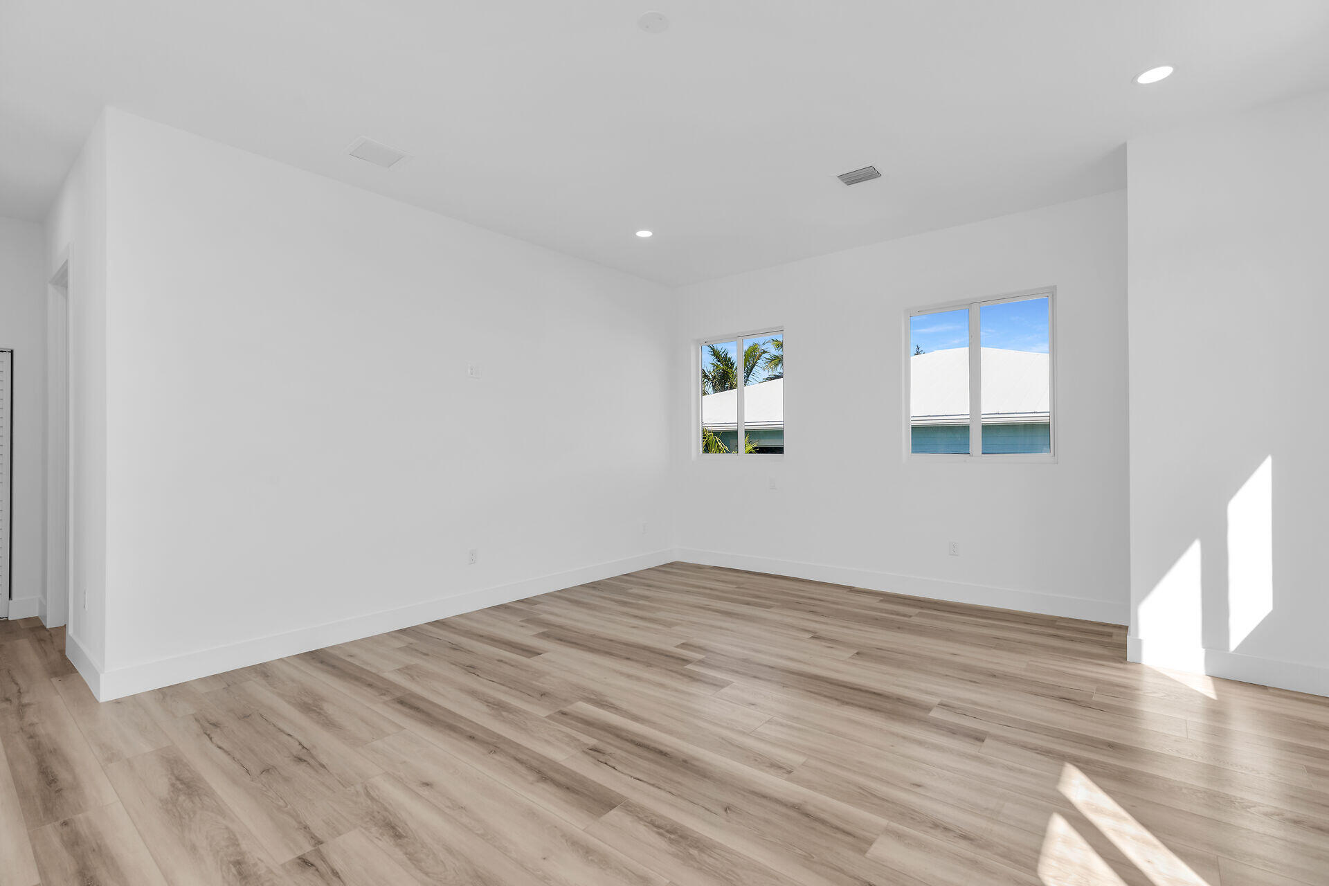 240 14th Street Key Colony Beach, FL 33051 - Photo 23 of 93 virtual-tour-361889-mls-high-res-image-4