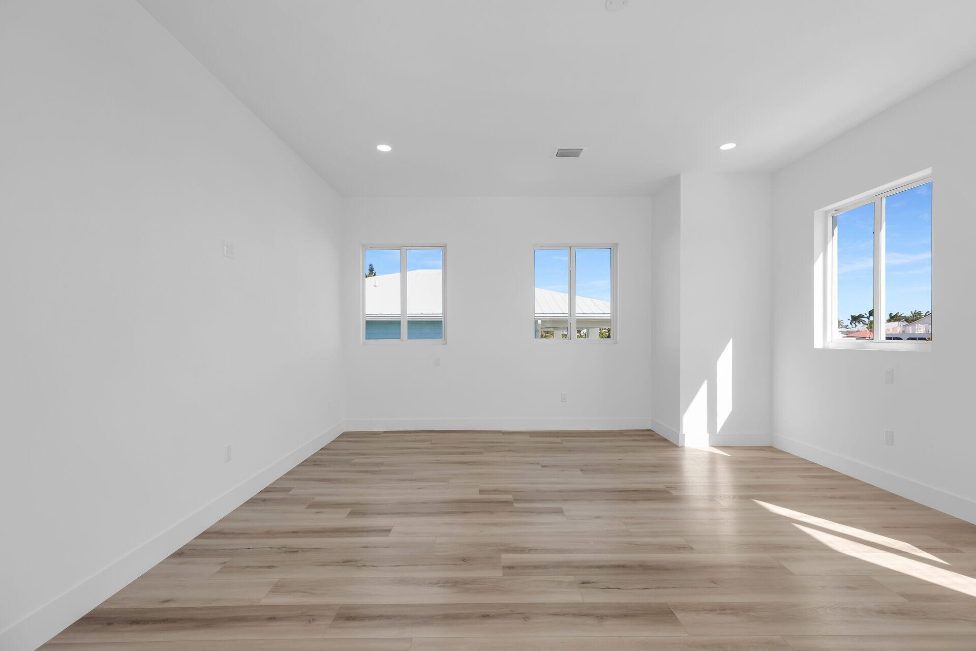 240 14th Street Key Colony Beach, FL 33051 - Photo 24 of 93 virtual-tour-361889-mls-high-res-image-4