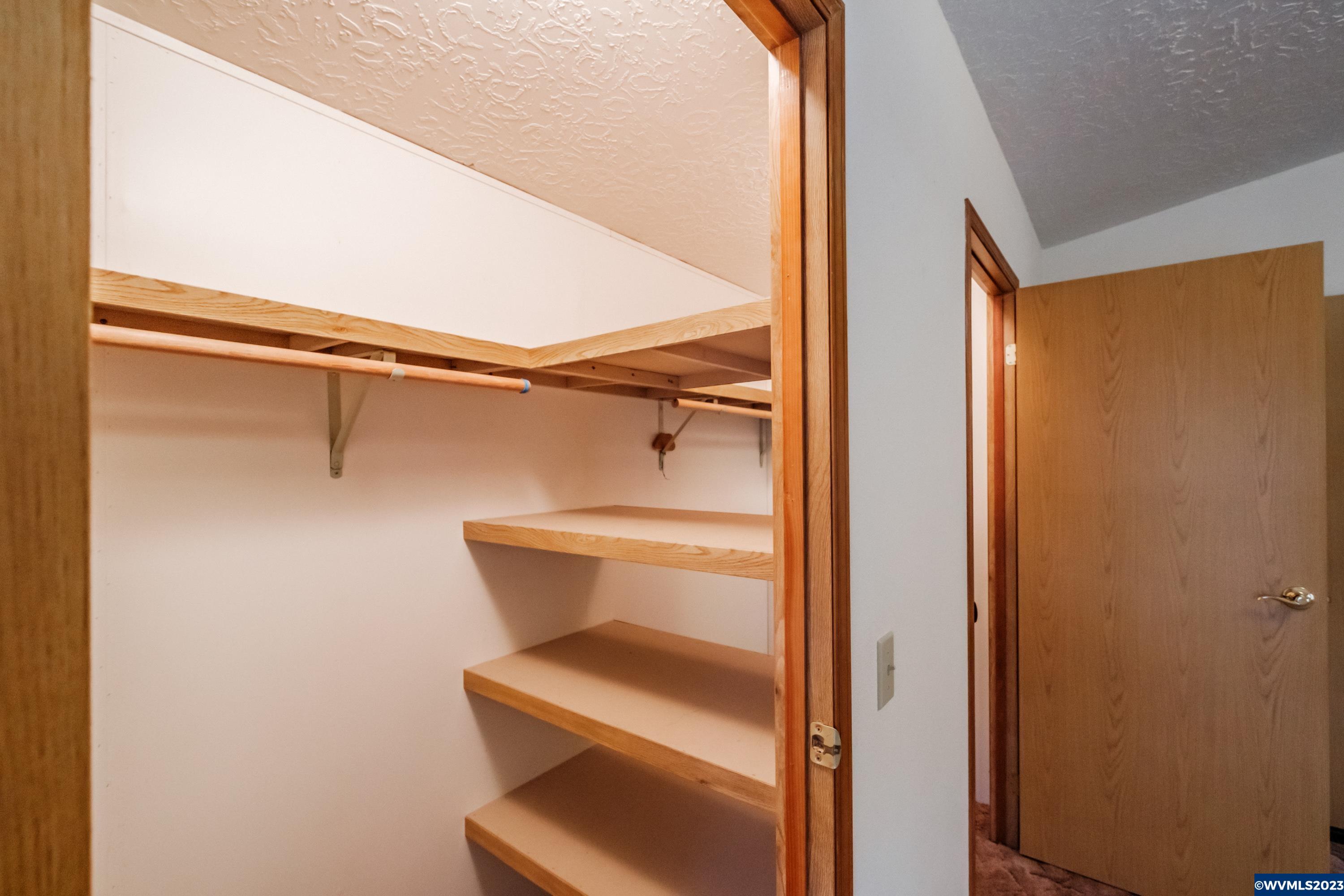 3291 Galena Loop Lebanon, OR 97355 - Photo 12 of 29 Gallery Image 12