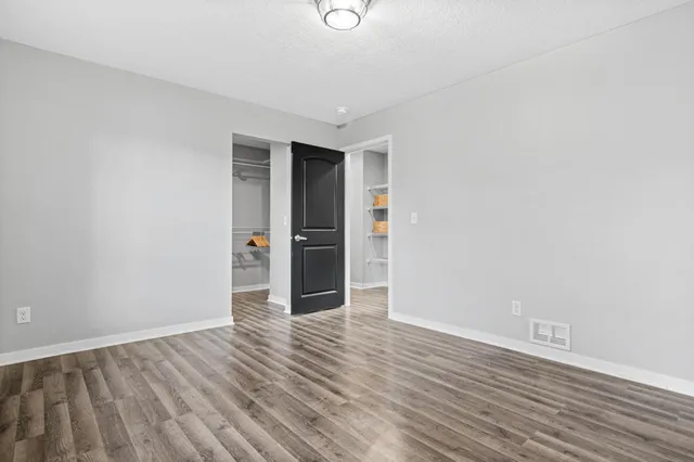 $295,000 | 681 Glencoe Street Northeast, Fridley, MN 55432