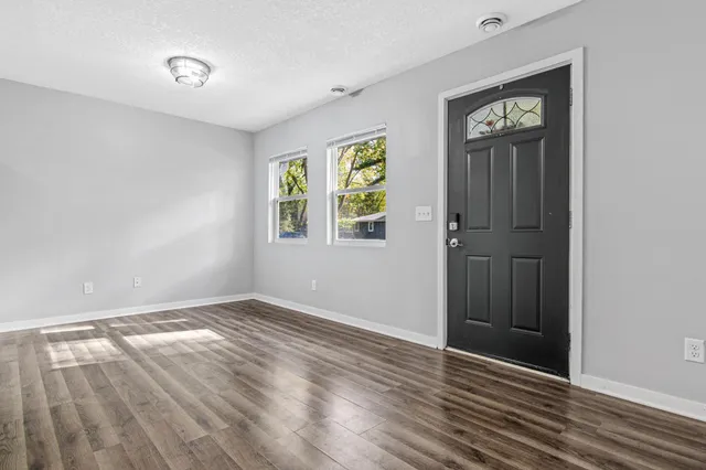 $295,000 | 681 Glencoe Street Northeast, Fridley, MN 55432