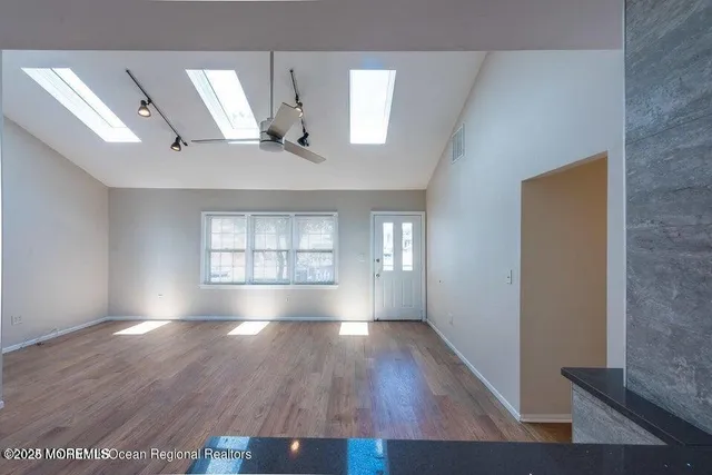 $539,900 | 297 Shore Drive, Highlands, NJ 07732