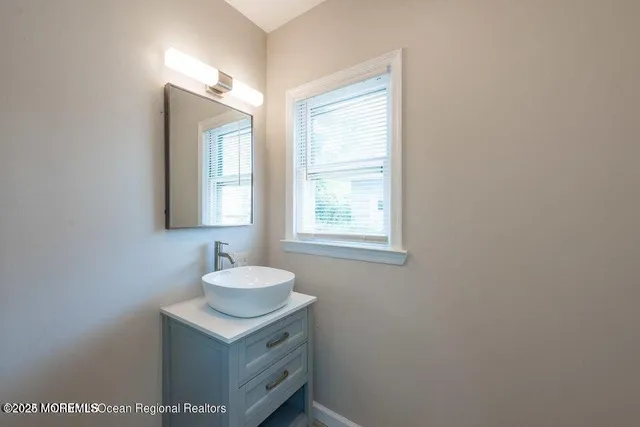 $539,900 | 297 Shore Drive, Highlands, NJ 07732