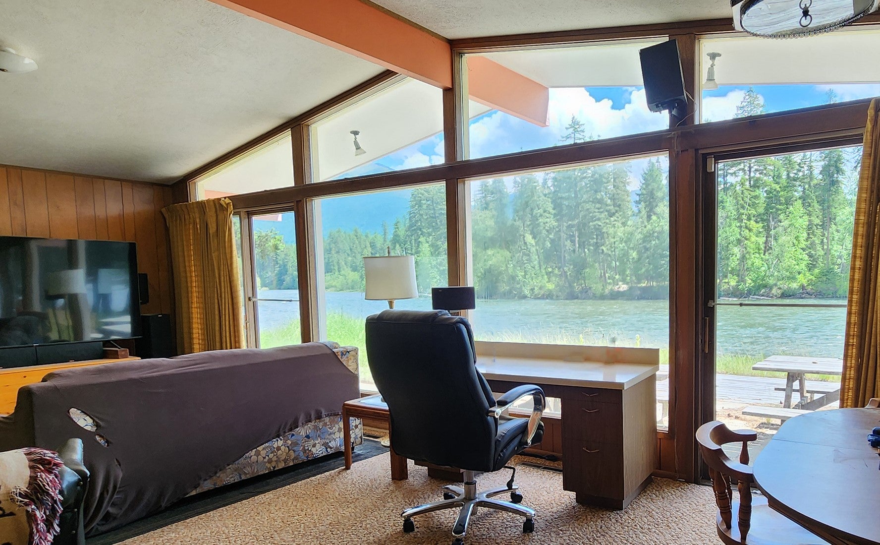 12430 Rippling Waters Road Bigfork, MT 59911 - Photo 9 of 31 Gallery Image 9