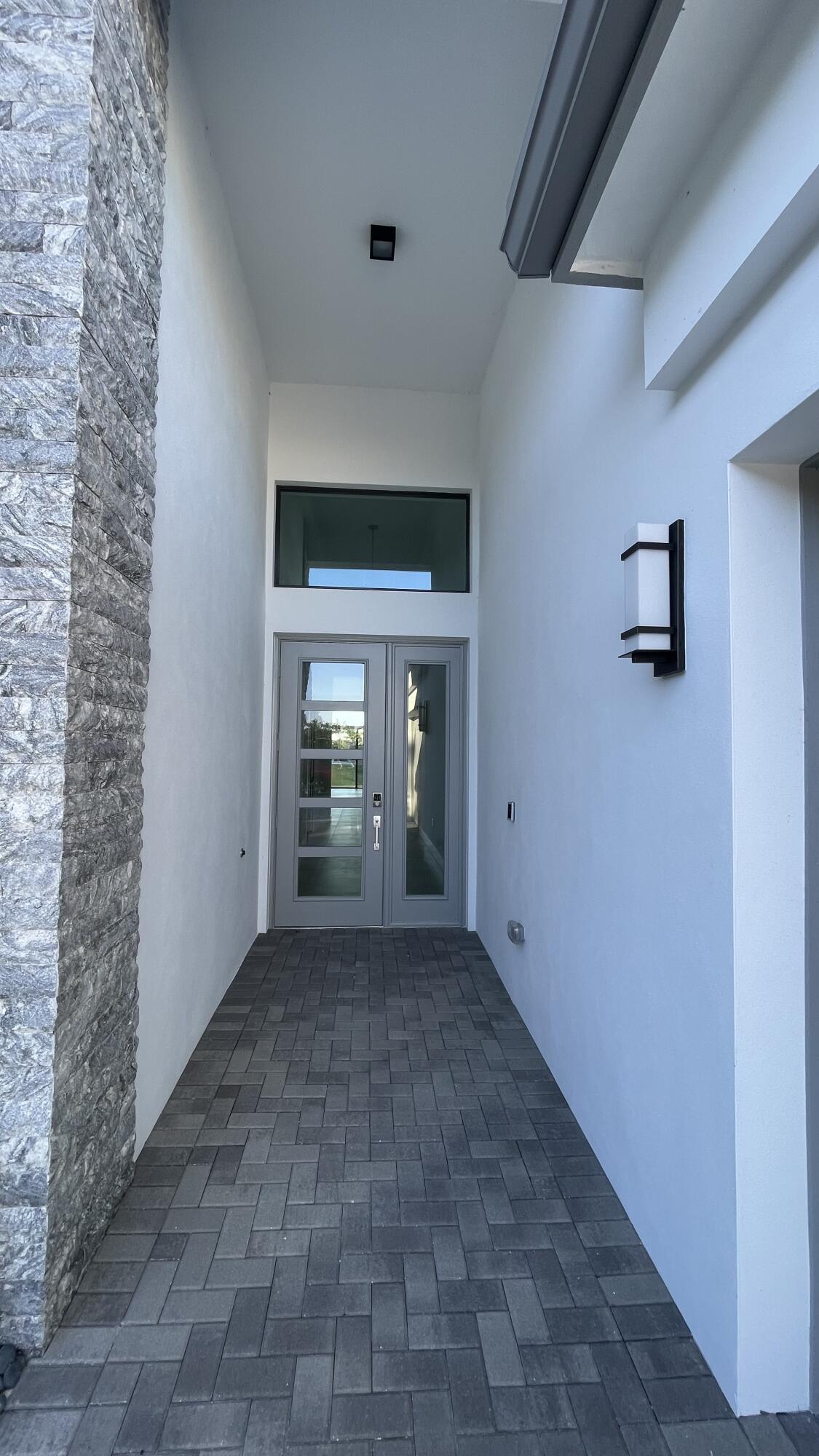 9338 Tulip Leaf Court Boca Raton, FL 33434 - Photo 7 of 44 IMG_9043