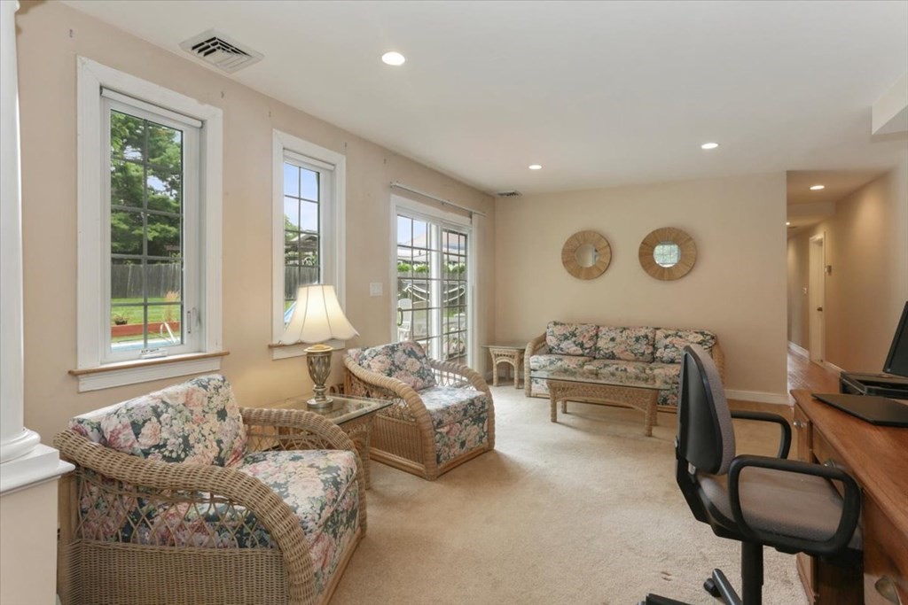 24 Myrna Road Framingham, MA 01701 - Photo 15 of 40 Gallery Image 15