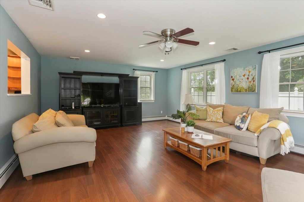 24 Myrna Road Framingham, MA 01701 - Photo 8 of 40 Gallery Image 8
