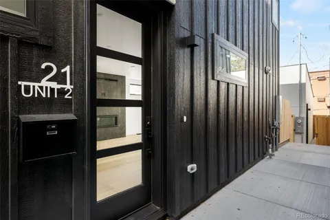 $799,000 | 21 South Pennsylvania Street, Unit 2, Denver, CO 80209