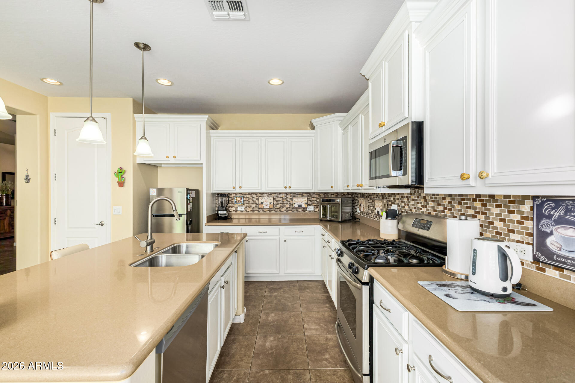 2407 West Maya Way Phoenix, AZ 85085 - Photo 15 of 37 18-Maya