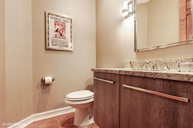 8750 Aintree Lane Burr Ridge, IL 60527 - Photo 12 of 25 Gallery Image 12