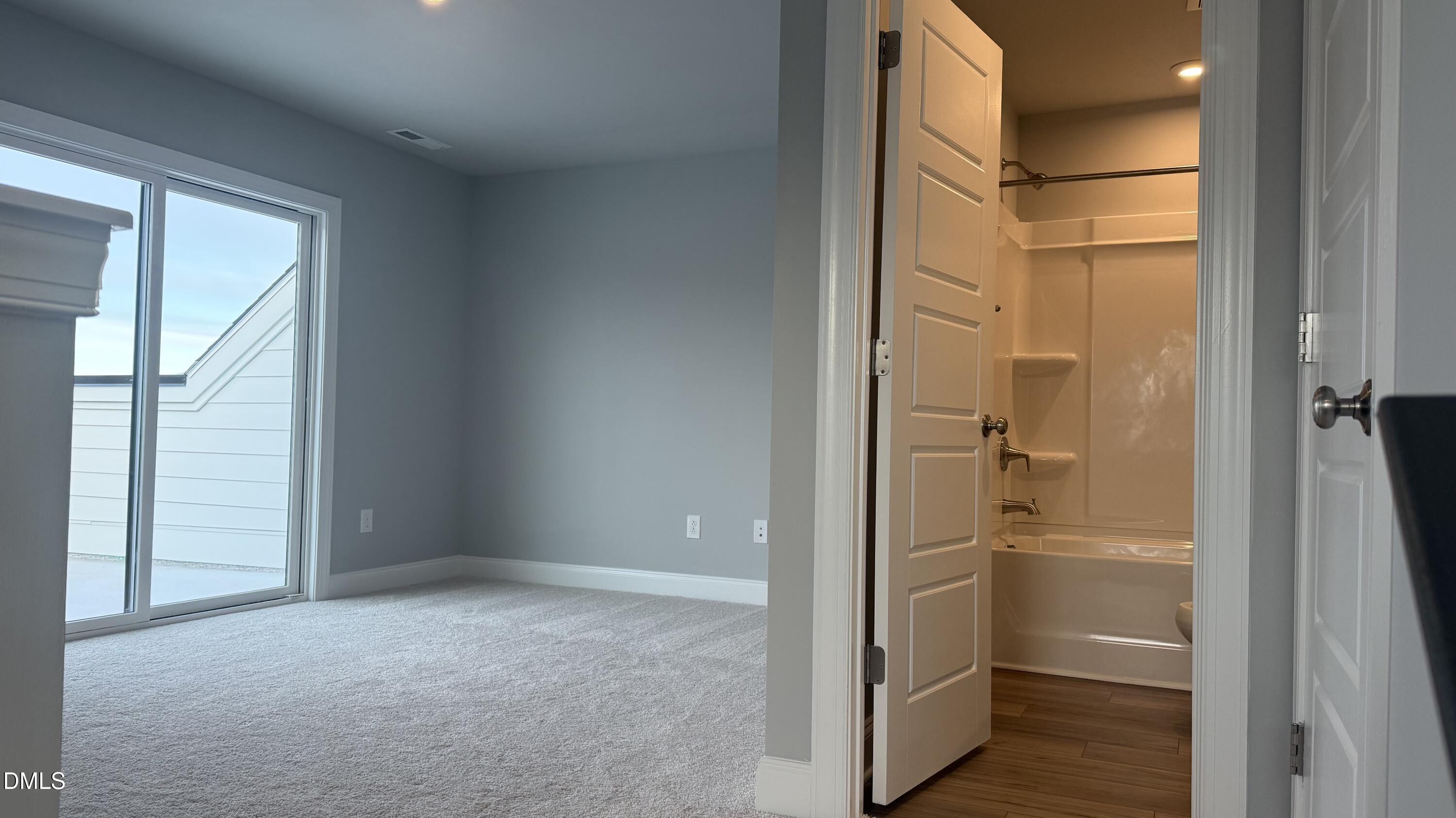 2712 Kempthorne Road Cary, NC 27519 - Photo 6 of 15 IMG_2440