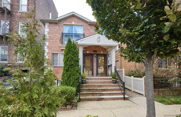 $1,580,000 | 84-34 120th Street | Kew Gardens